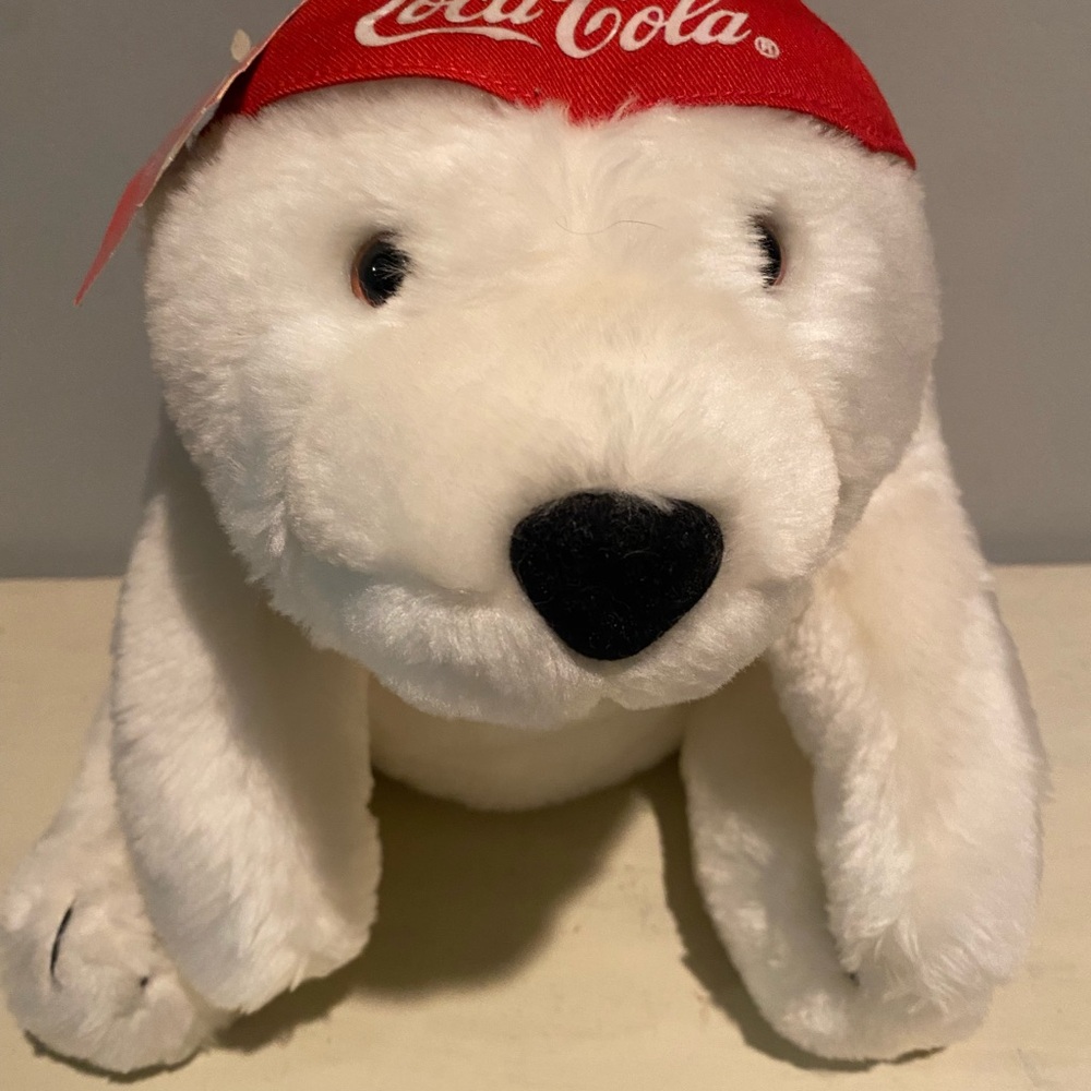 Vintg Coca-Cola Polar Bear 1995 Creations by Dakin with ted cap and original tag